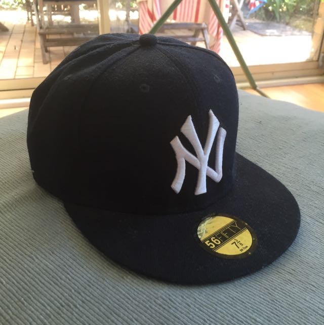 yankees flat cap