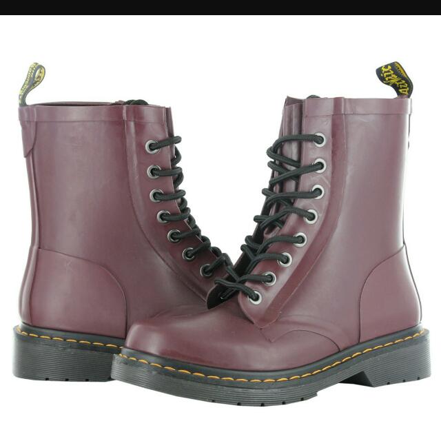 Authentic DR MARTENS DRENCH BOOT, Women 