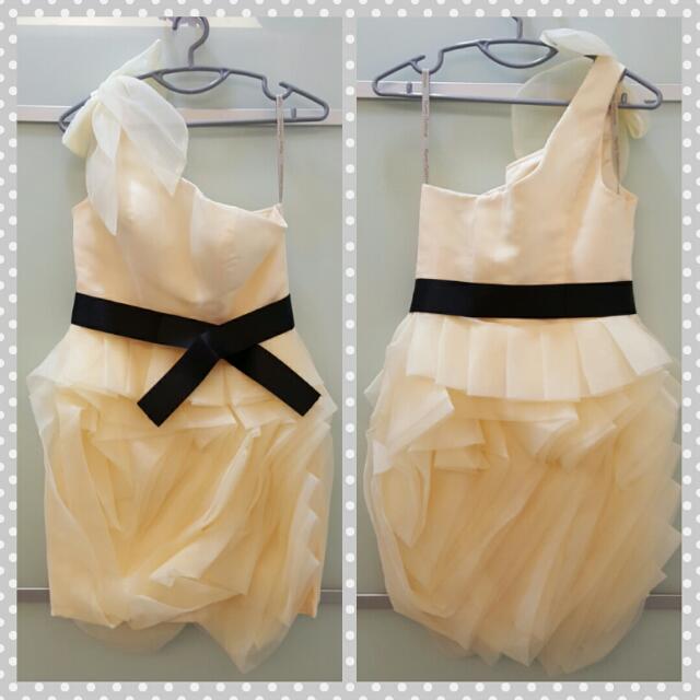 Brand New Vera Wang Inspired Short Wedding Dress Women s Fashion Dresses Sets Evening dresses gowns on Carousell