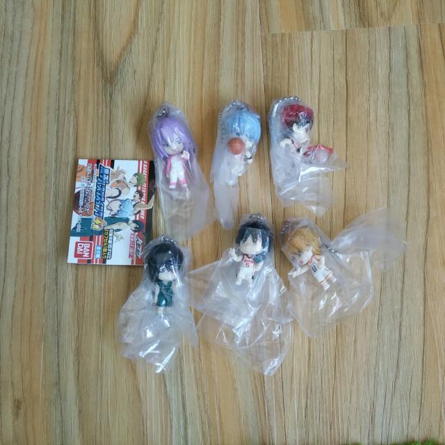 Kuroko no Basket/Basuke Sling 4Q Figure Gashapon Capsule Toy (Category: Other Merchandise) located in Singapore. Submitted by kirio.d (Listing ID 40549431, Image 3). Description: .