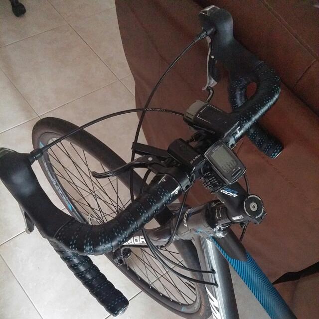 Merida Cyclocross 300 2015, Sports 