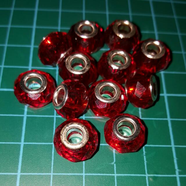 Paracord Compatible Beads 《1》, Hobbies & Toys, Stationery & Craft