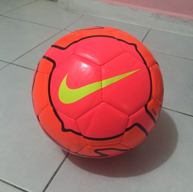 BN Nike React Size 5 Soccer Ball 