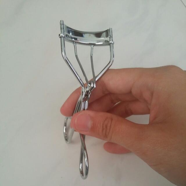 Eyelash Curler Daiso, Beauty & Personal Care, Face, Face Care on