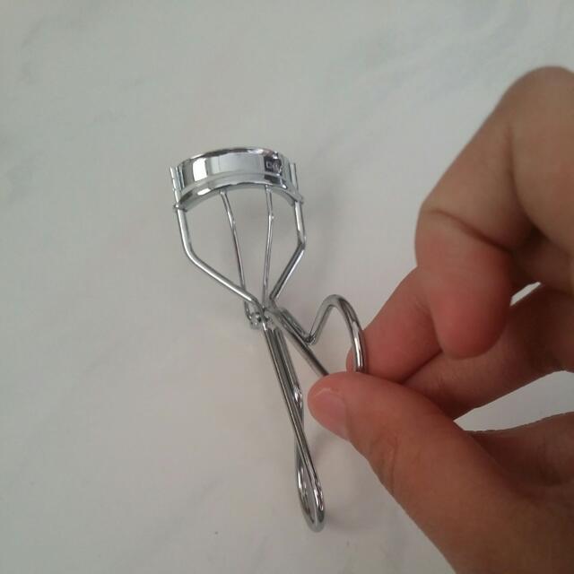Eyelash Curler Daiso, Beauty & Personal Care, Face, Face Care on