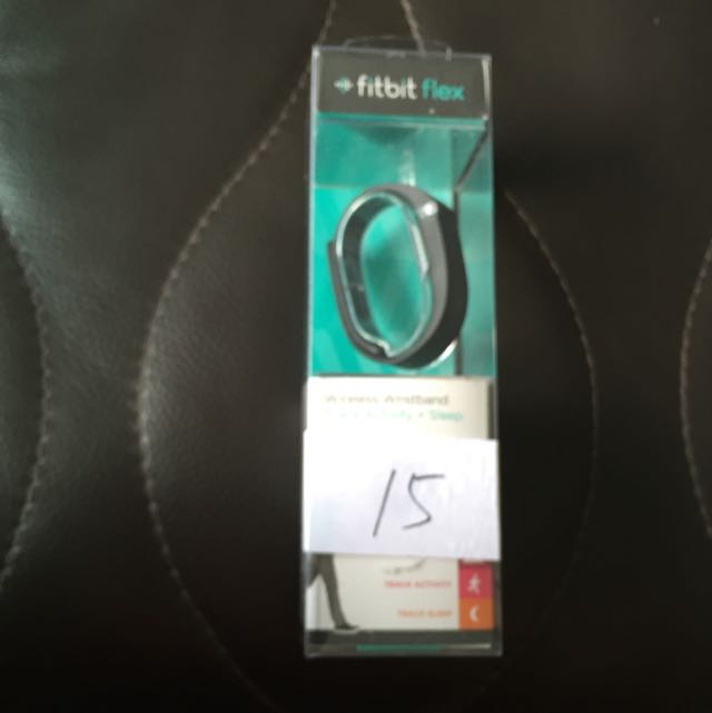 fitbit flex Wireless Wristband, Mobile Phones & Gadgets, Wearables ...