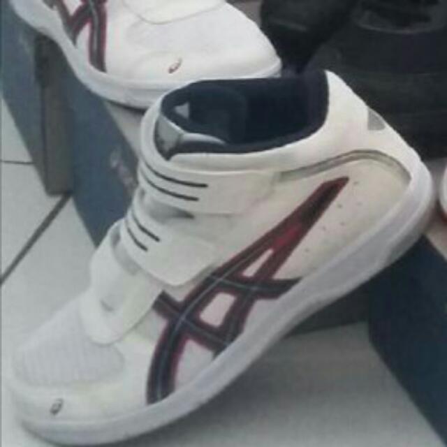Sepatu asic original top