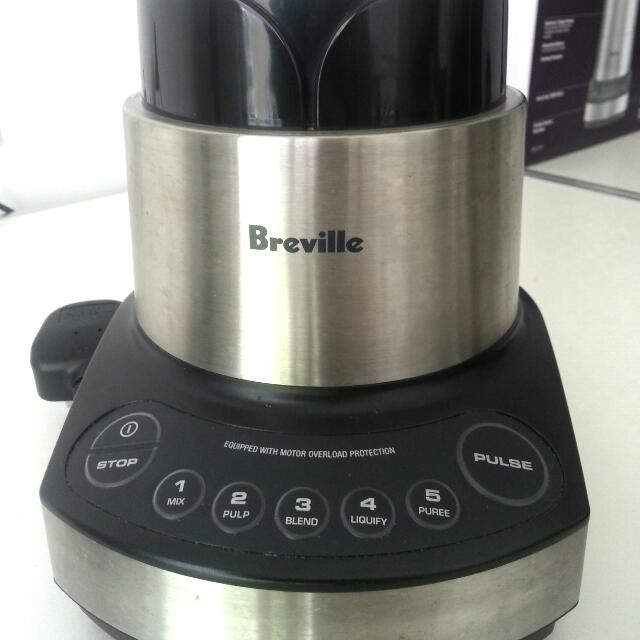 SOLD : Breville Kinetic Task BBL550 