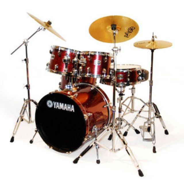 Yamaha Gigmaker Drum Set, Hobbies & Toys, Music & Media, Musical Instruments on Carousell