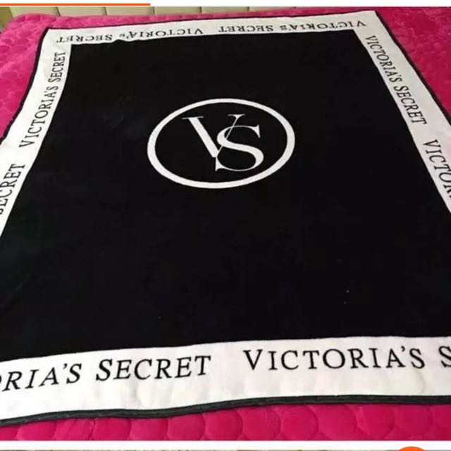 victoria secret blanket