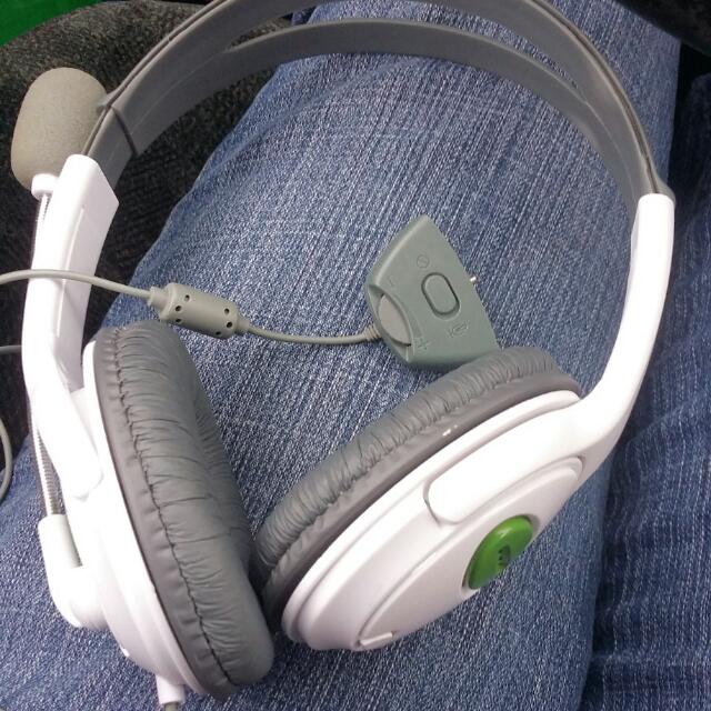 Xbox360 Headset, Hobbies & Toys, Toys & Games on Carousell
