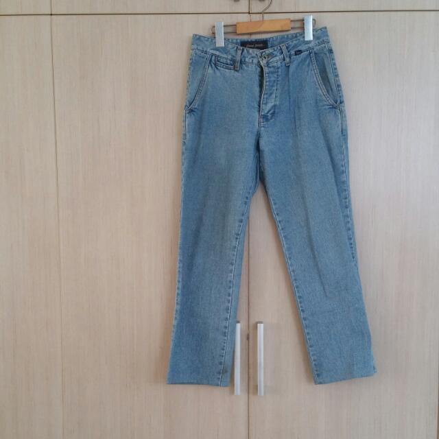 size 27 jeans waist inches