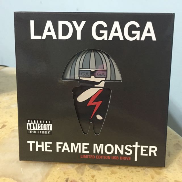 LADY GAGA THE FAME MONSTER USB DRIVE FIRST EDITION LIMITED