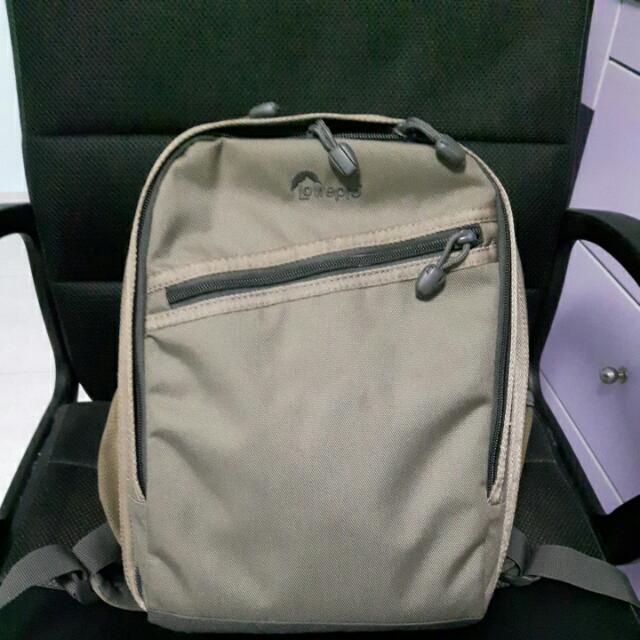 Lowepro Photo Traveler 150 Photography Cameras on Carousell