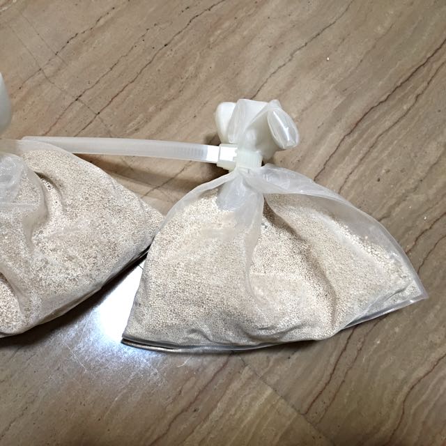 Seachem top the bag