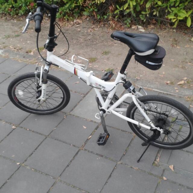 名牌雙避震小折腳踏車 運動休閒在旋轉拍賣