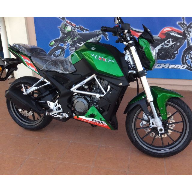 Yamaha benelli 250 top
