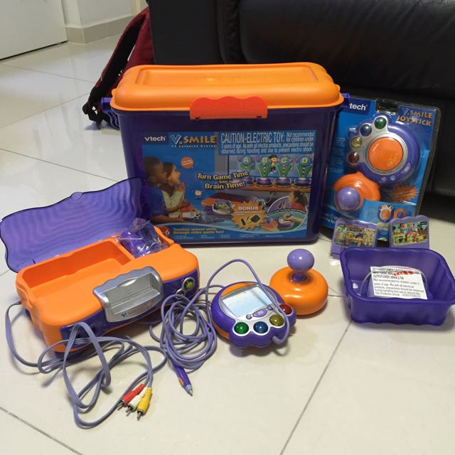 V Smile V Tech TV Learning System Console With Two Controllers And Single  Game 