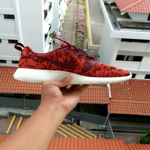 Nike roshe one jacquard