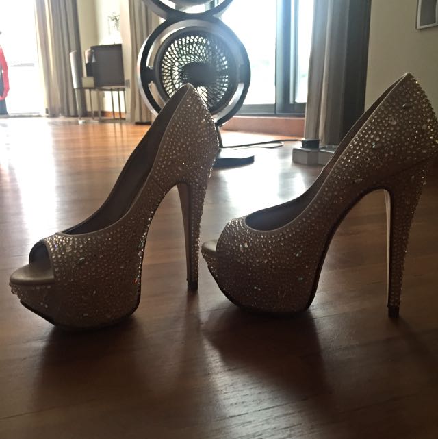 Gina wedding 2025 shoes