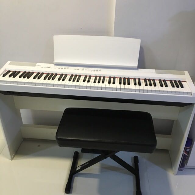 Yamaha p105 white deals