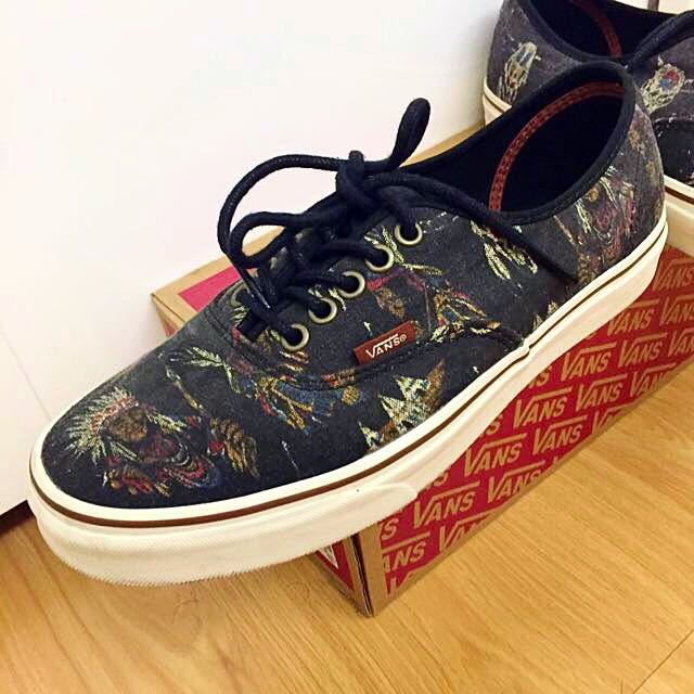 vans tribal vans tribal