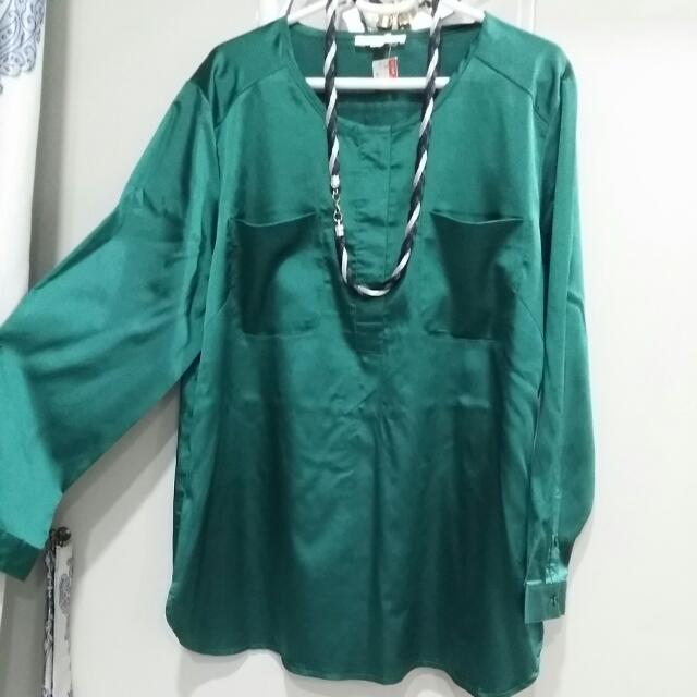 emerald green blouse plus size