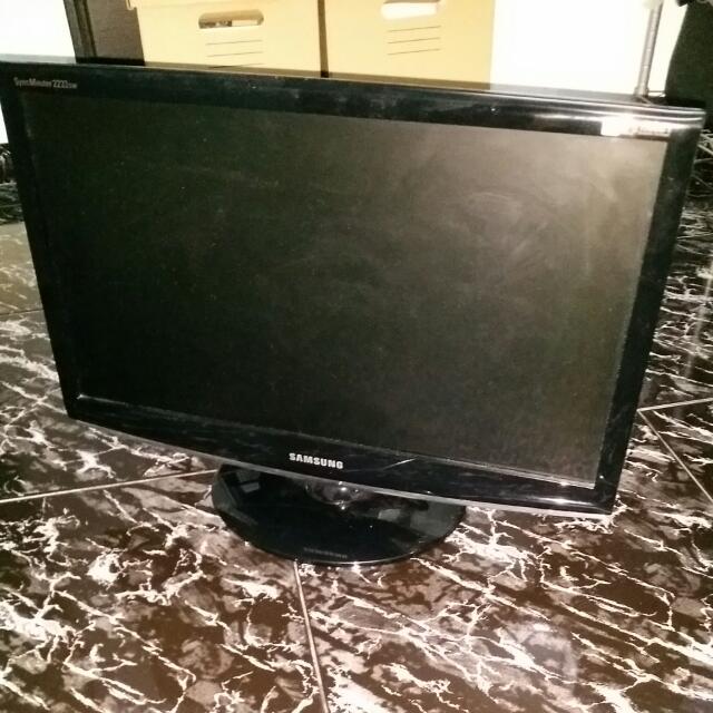 Monitor Samsung SyncMaster 2233sw, Health & Nutrition, Health Monitors ...