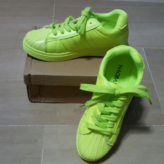 Brand New Shoe Lime Green, Women's Fashion, Footwear, Sneakers on