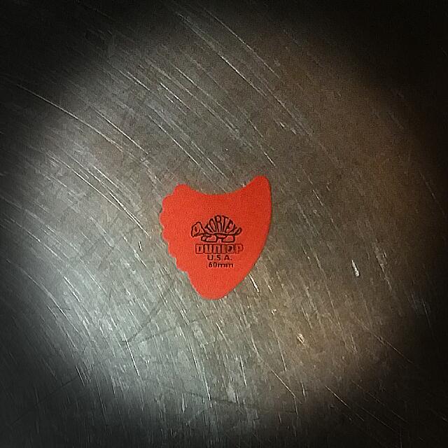 Dunlop Tortex Fin, Hobbies & Toys, Music & Media, Music Accessories on ...