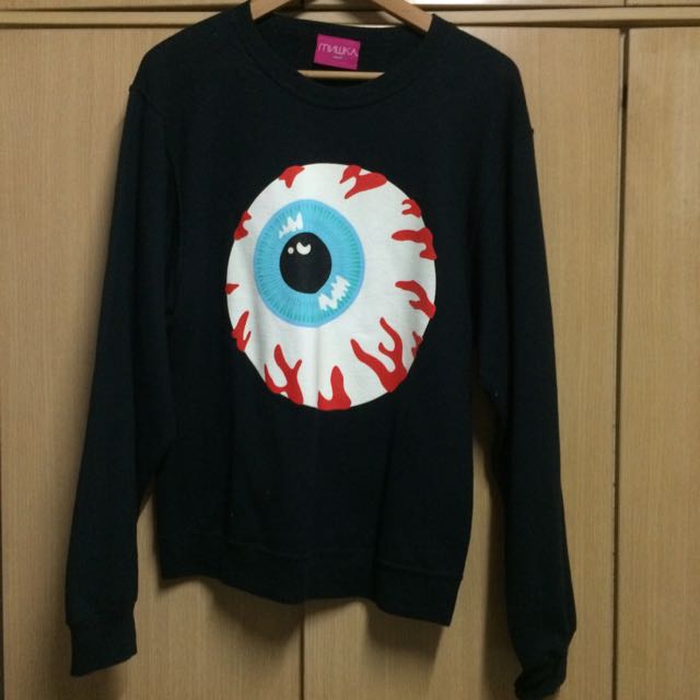eyeball sweater