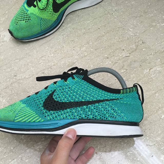 flyknit racer lucid green