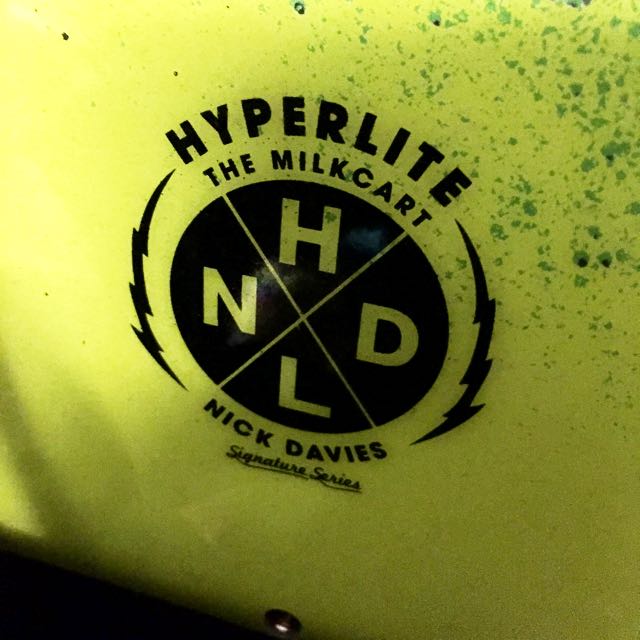 Hyperlite Board (Category: Billiards & Bowling) located in Singapore. Submitted by iwanzj (Listing ID 46689908, Image 3). Description: Used twice only... condition 9.5/10 include hyperlite bind size 9 .
