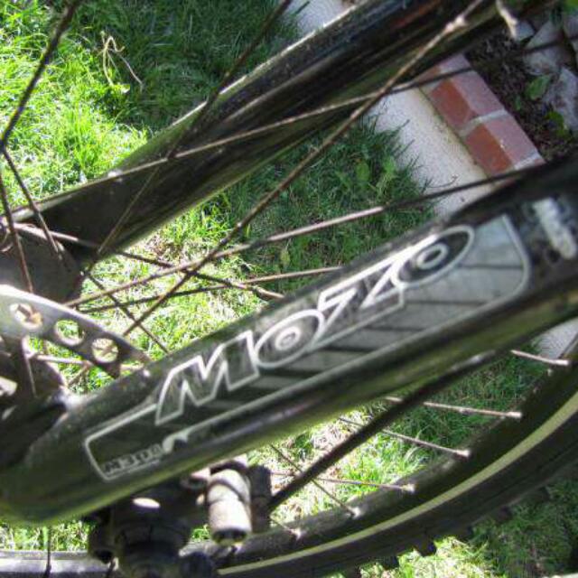 Motiv vortex bike store