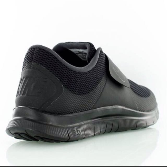 Nike Socfly (Black-Camo), Men's Activewear on Carousell