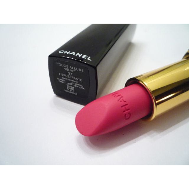 Chanel Rouge Allure Velvet Luminous Matte Lipstick Le Lion No. 237 Beige  Ardent + swatch 