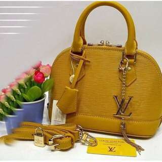 replica LV alma KW SUPER preloved , pertama beli 1,2 jt