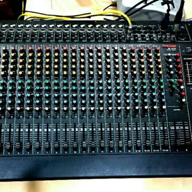 [ Vintage ] Tascam Mixer M1024 Stage Mixer 24 CH, Hobbies & Toys