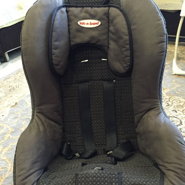 Britain Safe And Sound Car Seat, Babies & Kids, Going Out, Car Seats on