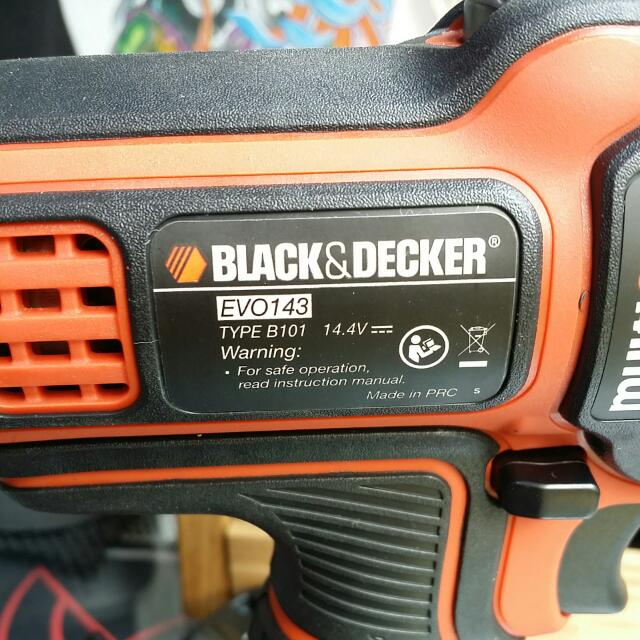 Black and Decker 14.4V Multi-Tool MultiEvo EVO143