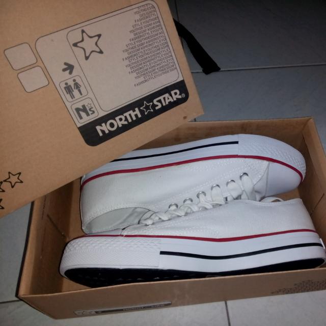 north star white shoes