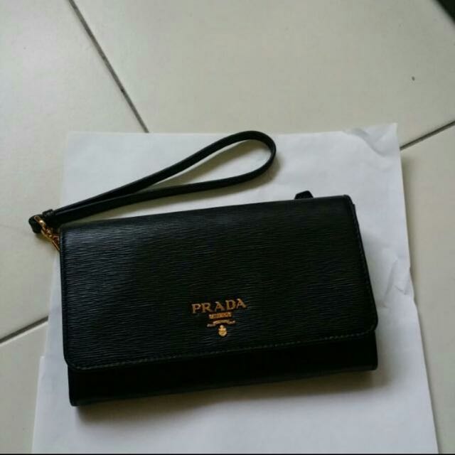 spree clutch bags