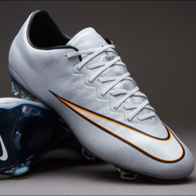 harga nike mercurial cr7