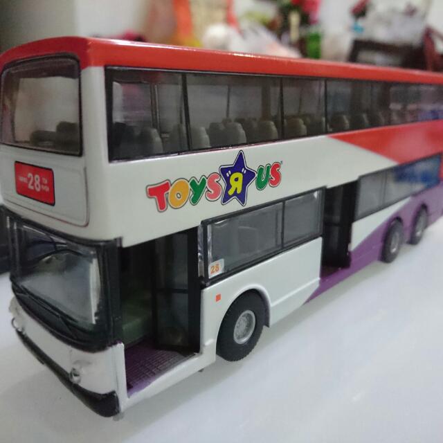 toys r us bus
