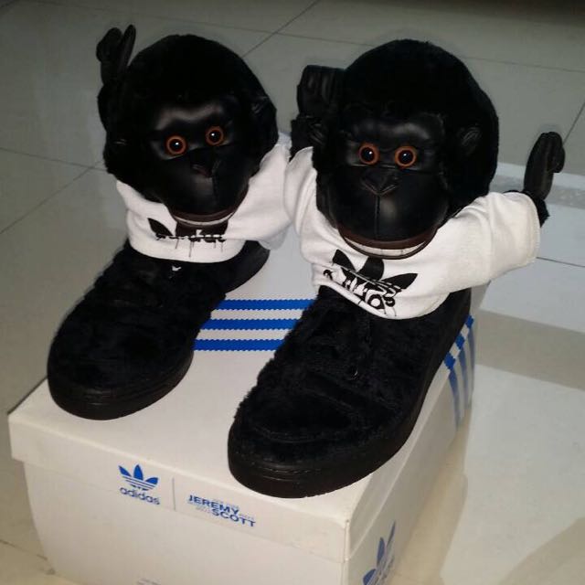 adidas jeremy scott gorilla