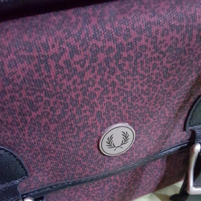 Fred Perry Maroon Leopard Print Messenger Bag Condition 8 10 Worn a few Times Out Comes With The Detachable Strap Clearing Space Got It at 100 Luxury Bags Wallets on Carousell