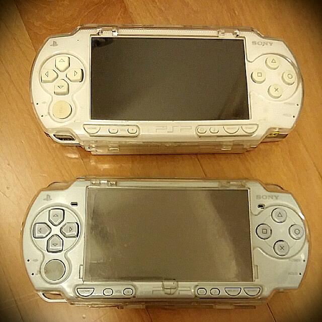 Sony Psp Bundle 1 X Sony Psp 1000 White 1 X Sony Psp 00 Felicia Blue 1 Charger 1 Cable Games Included Toys Games On Carousell