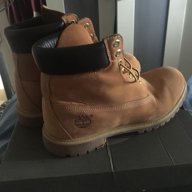 timberland classic hiking boots
