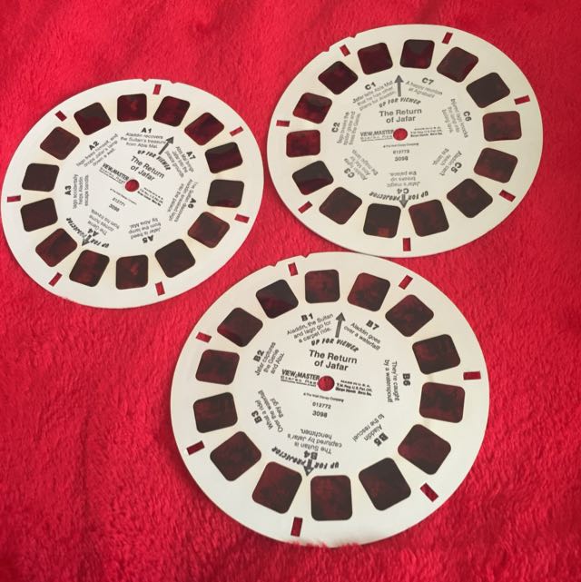 View master from 1970 with Sharks Reel, Hobbies & Toys, Memorabilia &  Collectibles, Vintage Collectibles on Carousell
