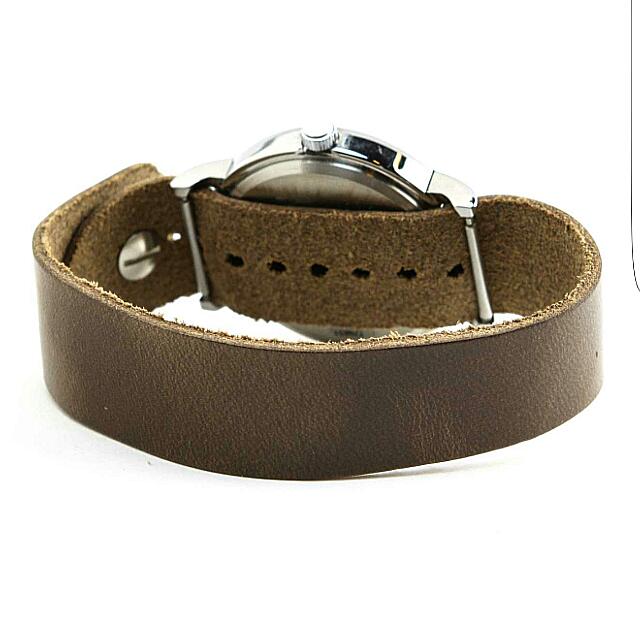 38mm HORWEEN LEATHER TIMEX WEEKENDER Online Exclusive Sports Equipment Exercise Fitness Cardio Fitness Machines on Carousell